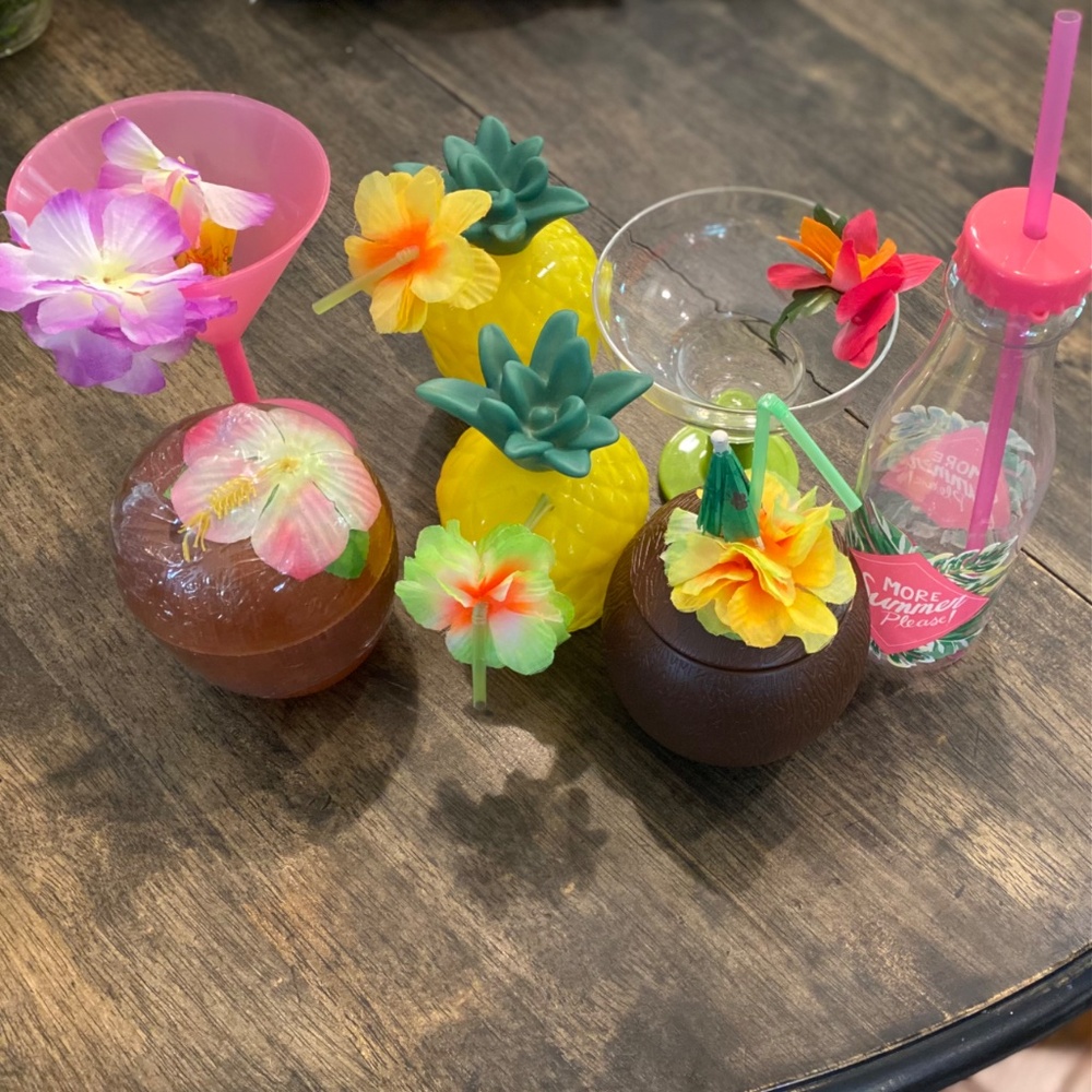 🦩Huge Photo Booth🍹Bundle Tropical Bon voyage! Hawaiian Luau Party Beach Cruise - Picture 7 of 16